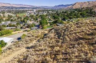 1 Nna Skyline Dr, Wenatchee, WA 98801 - Photo 3