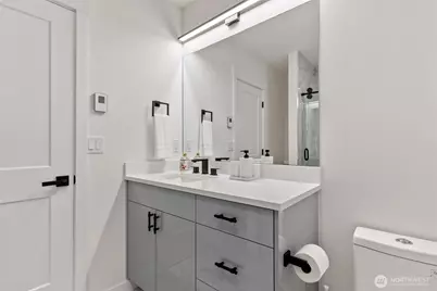 1926 S Washington Street #B203, Tacoma, WA 98405 - Photo 33