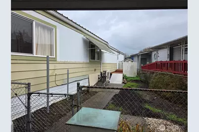 1965 West Side Hwy #19, Kelso, WA 98626 - Photo 5