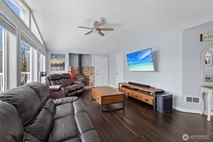 96 SW Bainbridge Ln, Coupeville, WA 98239 - Photo 15