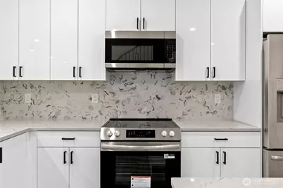 1926 S Washington Street #B206, Tacoma, WA 98405 - Photo 15