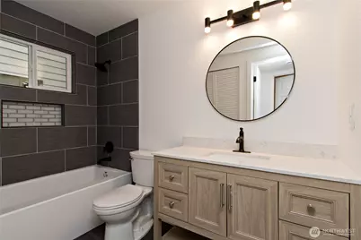 12525 NE 145th Place #F93, Kirkland, WA 98034 - Photo 17