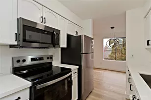 12525 NE 145th Pl, Kirkland, WA 98034 - Photo 13