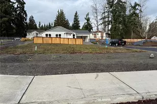 2223 124th St SE, Everett, WA 98208 - Photo 5