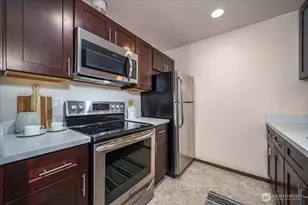 11532 15th Ave NE, Seattle, WA 98125 - Photo 9