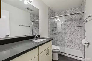 10410 NE 32nd Pl, Bellevue, WA 98004 - Photo 13