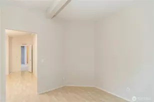 970 NE Saturn Ln, Bremerton, WA 98311 - Photo 15