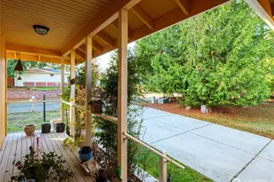 126 Leslie Ln, Sequim, WA 98382 - Photo 3