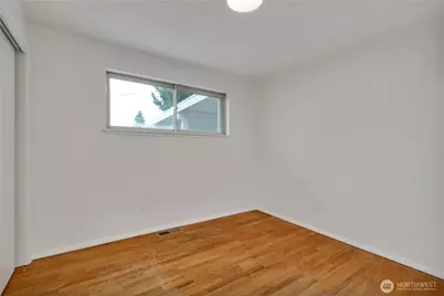 1361 S 279th Street, Des Moines, WA 98198 - Photo 9