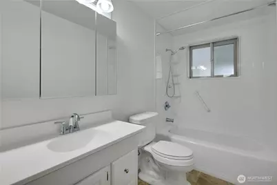 1361 S 279th Street, Des Moines, WA 98198 - Photo 11