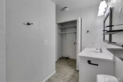 1175 Harrington Place NE #313, Renton, WA 98056 - Photo 17