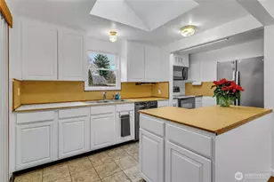 4812 S 172nd Pl, SeaTac, WA 98188 - Photo 9