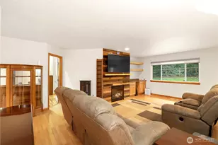 9818 138th Ave NW, Gig Harbor, WA 98329 - Photo 3