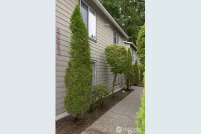 20032 66th Place W #B3, Lynnwood, WA 98036 - Photo 23