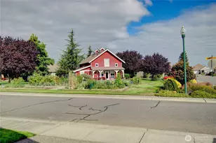 800 Farmington Dr, Burlington, WA 98233 - Photo 35