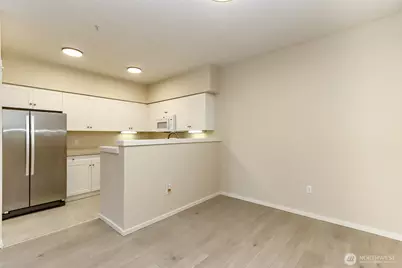 15026 40th Avenue W #7-203, Lynnwood, WA 98087 - Photo 5