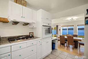 24410 Vashon Hwy SW, Vashon, WA 98070 - Photo 13