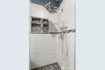 7802 211th Avenue E, Bonney Lake, WA 98391 - Photo 11