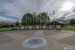 1804 Mulberry Ln, Wenatchee, WA 98801 - Photo 23