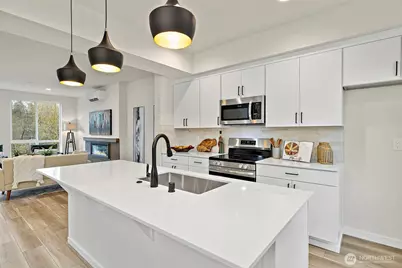 5015 144th Street SW #B3, Edmonds, WA 98026 - Photo 9