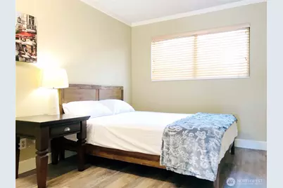 321 Bellevue Way SE #403, Bellevue, WA 98004 - Photo 13