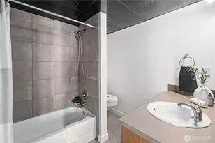 905 Cherry St, Seattle, WA 98104 - Photo 19