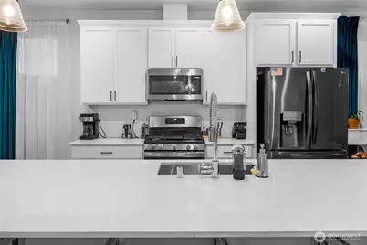 8770 69th Place NE, Marysville, WA 98270 - Photo 9