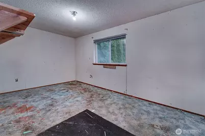 27056 Wagner Circle NE, Kingston, WA 98346 - Photo 9