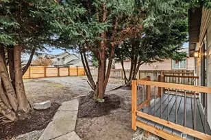 1521 N 3rd St, Renton, WA 98057 - Photo 3