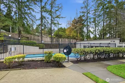 10506 NE 32nd Place #G203, Bellevue, WA 98004 - Photo 23