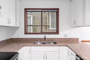 1210 101st Pl NE, Bellevue, WA 98004 - Photo 13