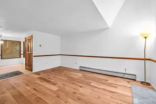 1210 101st Pl NE, Bellevue, WA 98004 - Photo 9