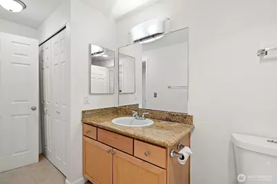 1215 S 237th Lane #1308, Des Moines, WA 98198 - Photo 23
