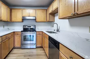 1215 S 237th Ln, Des Moines, WA 98198 - Photo 7