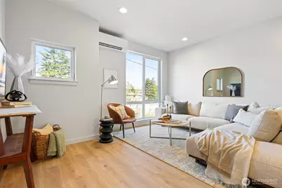 9721 6th Avenue NW, Seattle, WA 98117 - Photo 3