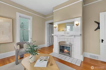 2016 14th Avenue W, Seattle, WA 98119 - Photo 5