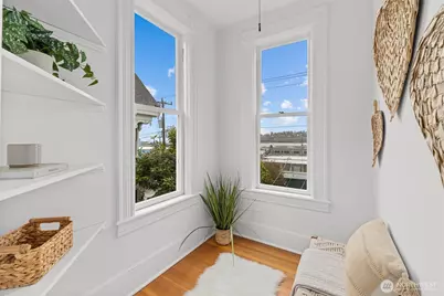 2016 14th Avenue W, Seattle, WA 98119 - Photo 23