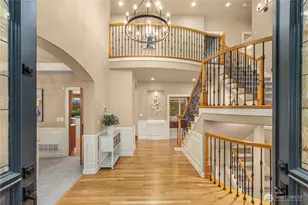 14716 SE 83rd Pl, Newcastle, WA 98059 - Photo 3