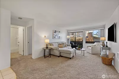 6110 24th Avenue NW #203, Seattle, WA 98107 - Photo 5