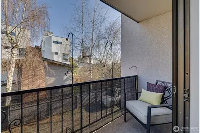 6110 24th Avenue NW #203, Seattle, WA 98107 - Photo 7