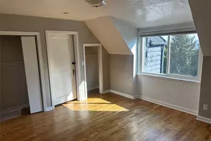 215 W Kinnear Pl, Seattle, WA 98119 - Photo 29