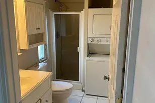 215 W Kinnear Pl, Seattle, WA 98119 - Photo 31