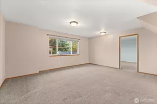 10617 189th Ave E, Bonney Lake, WA 98391 - Photo 29