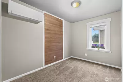 1025 S 84th Street, Tacoma, WA 98444 - Photo 11