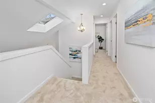 24221 SE 38th Pl, Sammamish, WA 98029 - Photo 17