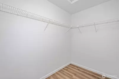 24221 SE 38th Place, Sammamish, WA 98029 - Photo 23