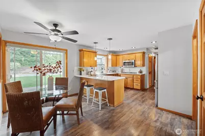 7613 176th Avenue E, Bonney Lake, WA 98391 - Photo 7