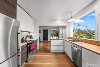 1510 S Proctor Street, Tacoma, WA 98405 - Photo 17