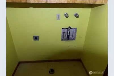 314 Liberty Avenue, Granger, WA 98932 - Photo 13