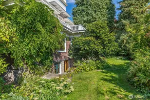 1220 10th Ave E, Seattle, WA 98102 - Photo 29